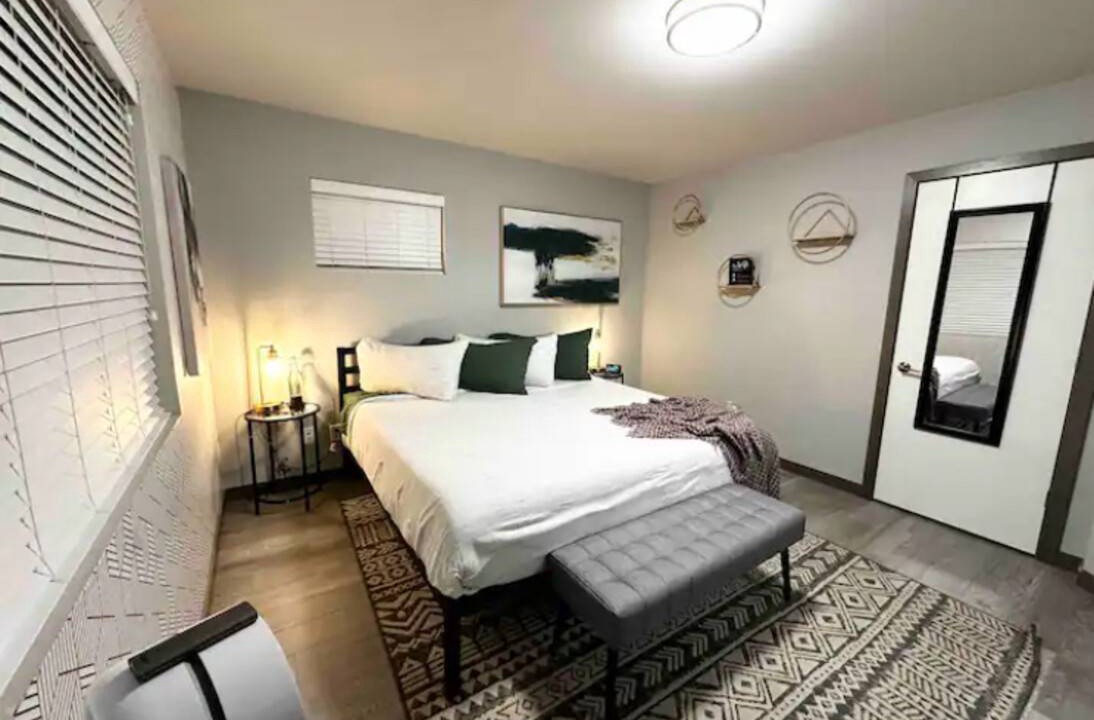 Central Tacoma Resort | Private room ∙ 2 guests