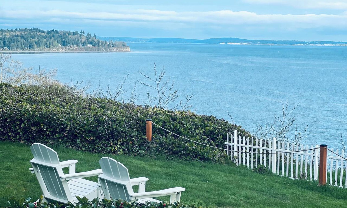 Hansville House | Puget Sound Retreat Panoramic Waterfront Views Unforgettable Sunsets