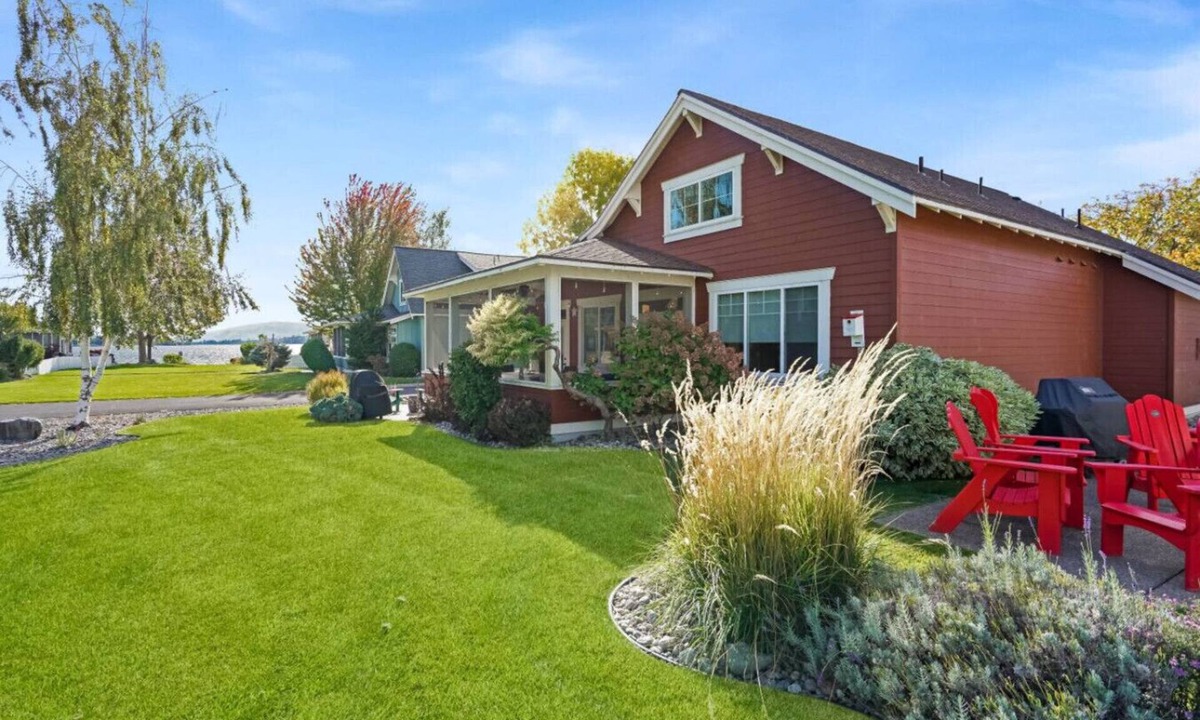 Oroville House | Pure Malarkey- Baby steps to the Beach!