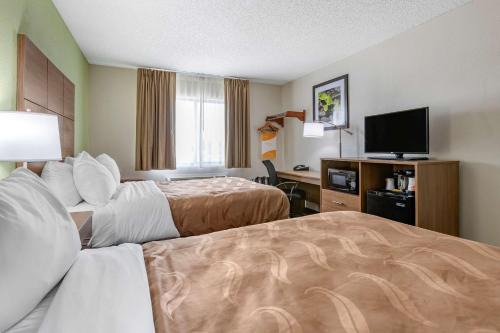 Creston Hotel | Quality Inn Creston