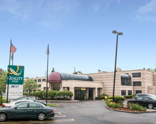 Southfield Hotel | Quality Inn Southfield - Detroit