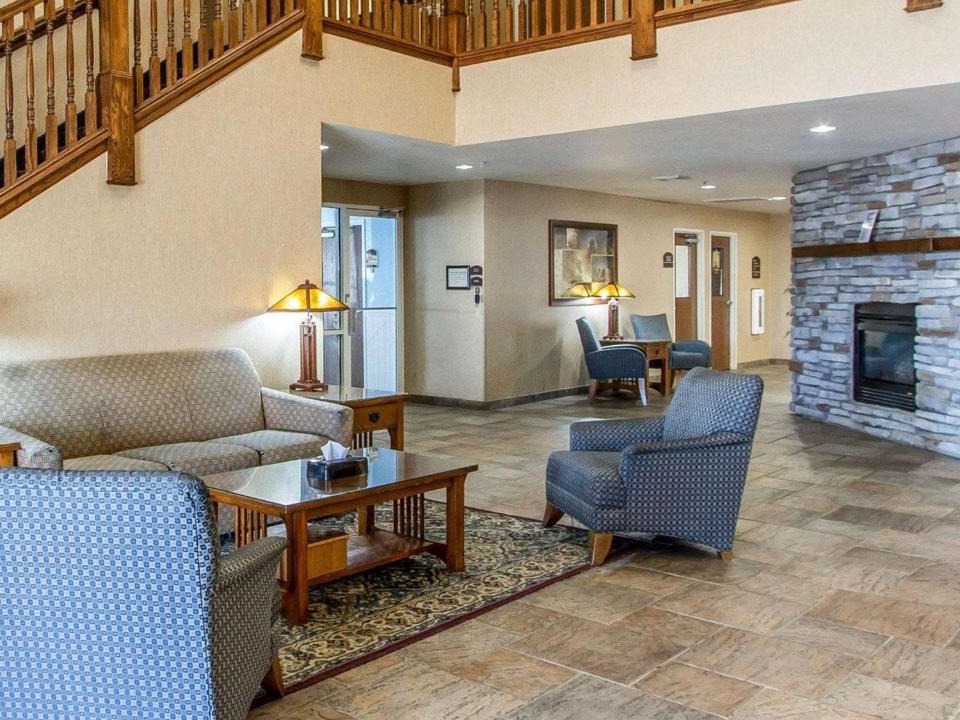 Fort Madison Hotel | Quality Inn & Suites Fort Madison near Hwy 61