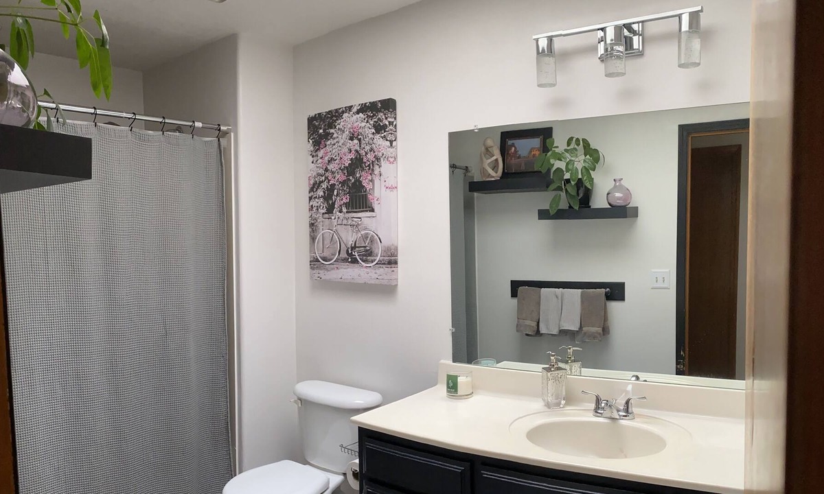 Medford House | Quiet room in large home, safe neighborhood