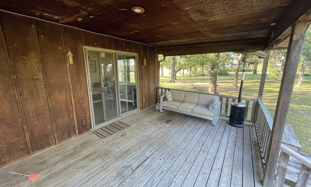 Grahams Island State Park House | Quiet secluded 3 bedroom 3 bath house overlooking the Bob Grant Buffalo Herd.