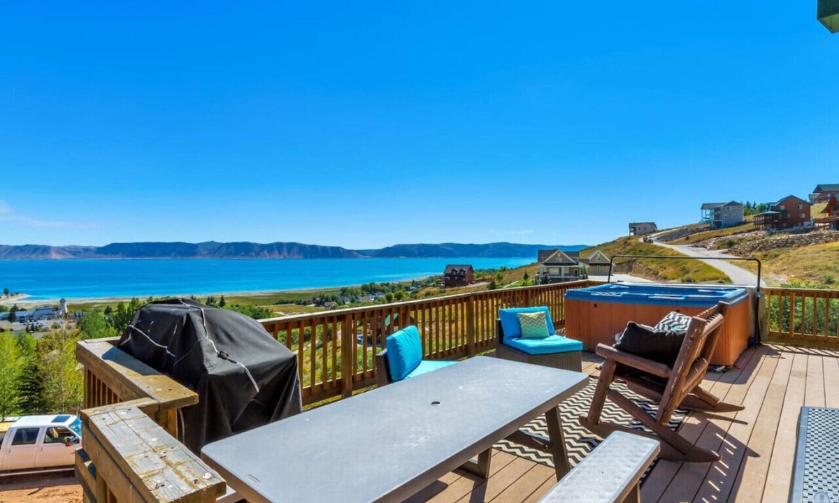 Harbor Village House | Raspberry Patch View- New Listing with new hot tub