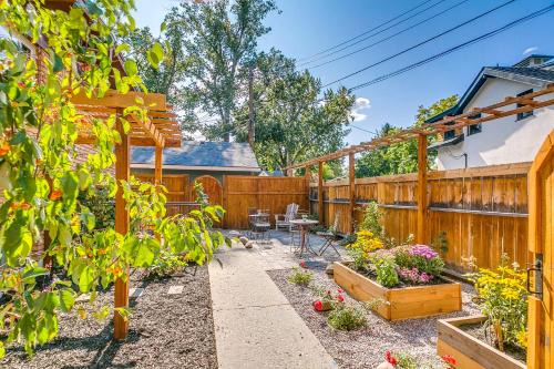 North End House | Red Ivy #4