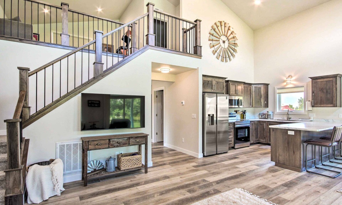 Red Lodge Cottage | Red Lodge Home w/Patio ~ 1 Mi From Downtown!