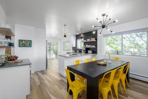Capitol Hill Apartment | Relaxed Hillside Retreat with Hot Tub and Skyline Views