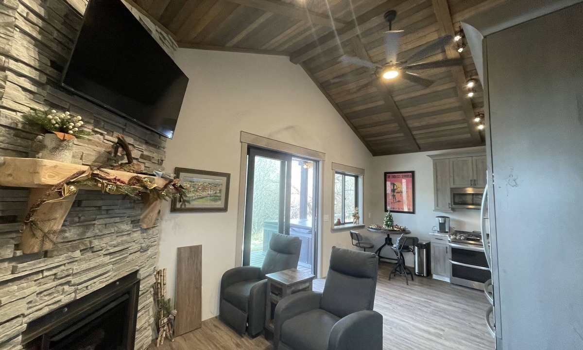 Anaconda Cottage | Relaxing River Front Cottage at Old Works Golf Course! Hot Tub and Sauna!