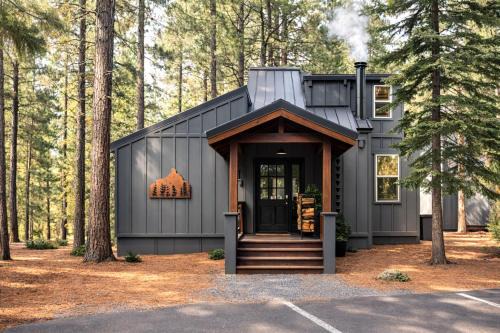 Black Butte Ranch House | Ridge Cabin 010