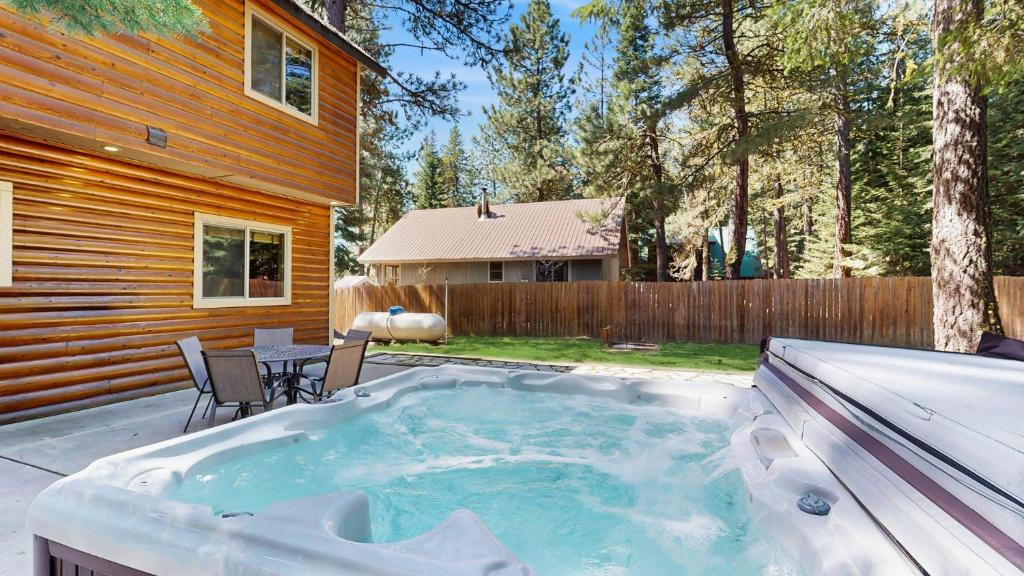 McCall House | Rio Vista Family Cabin