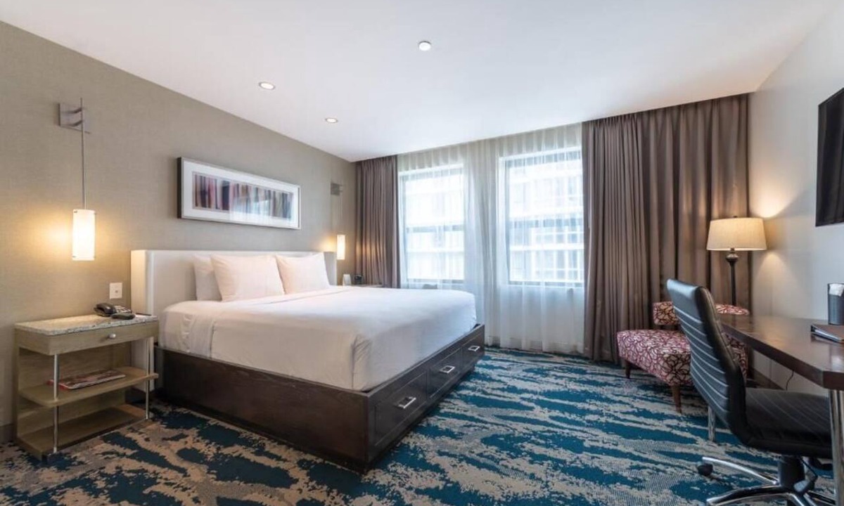 Near North Side Hotel | River North Gem! Near Magnificent Mile and Chicago Riverwalk! Pets Allowed.