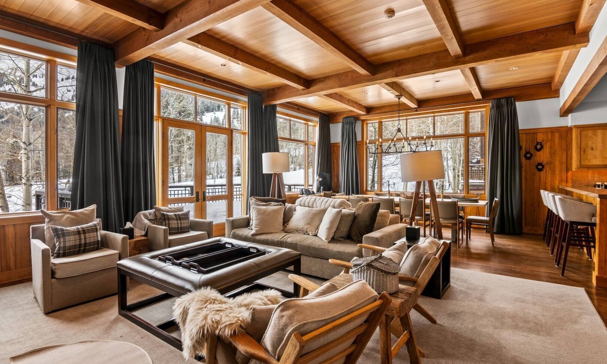Granite Ridge House | RMR: Granite Ridge Lodge 3220 in Teton Village