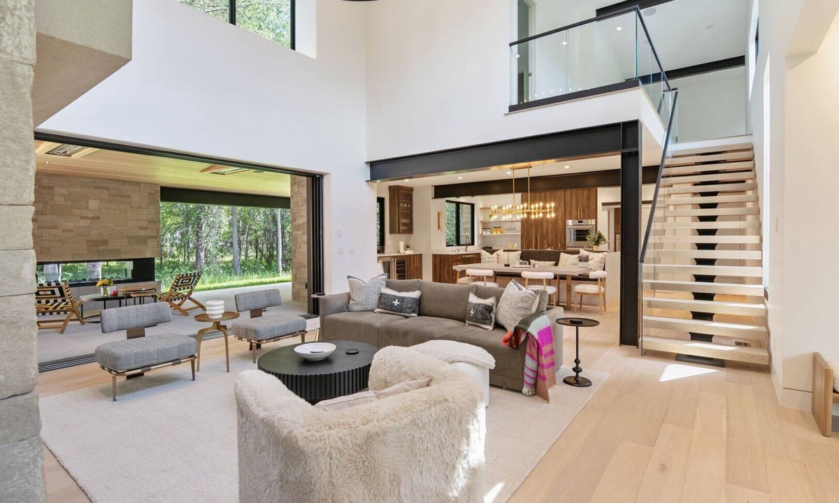Moose Wilson Road House | RMR: Tensleep Oasis Home in The Aspens/Wilson,WY