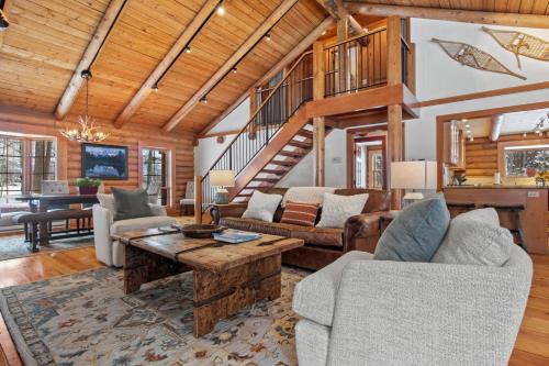 Moose Wilson Road House | RMR: Teton View Cabin Home in WilsonWY