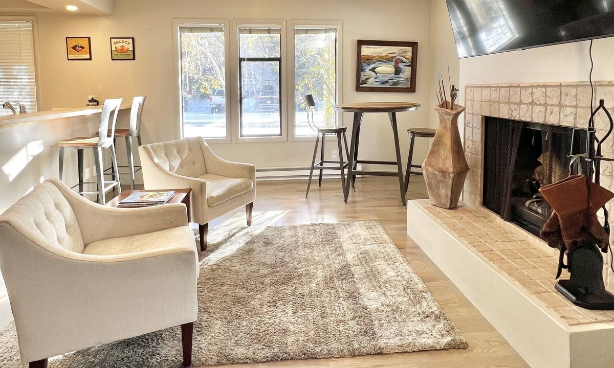 Ketchum Condo | Romantic Condo w/Fireplace, Near Downtown Shops & Dining: Town & Slopes