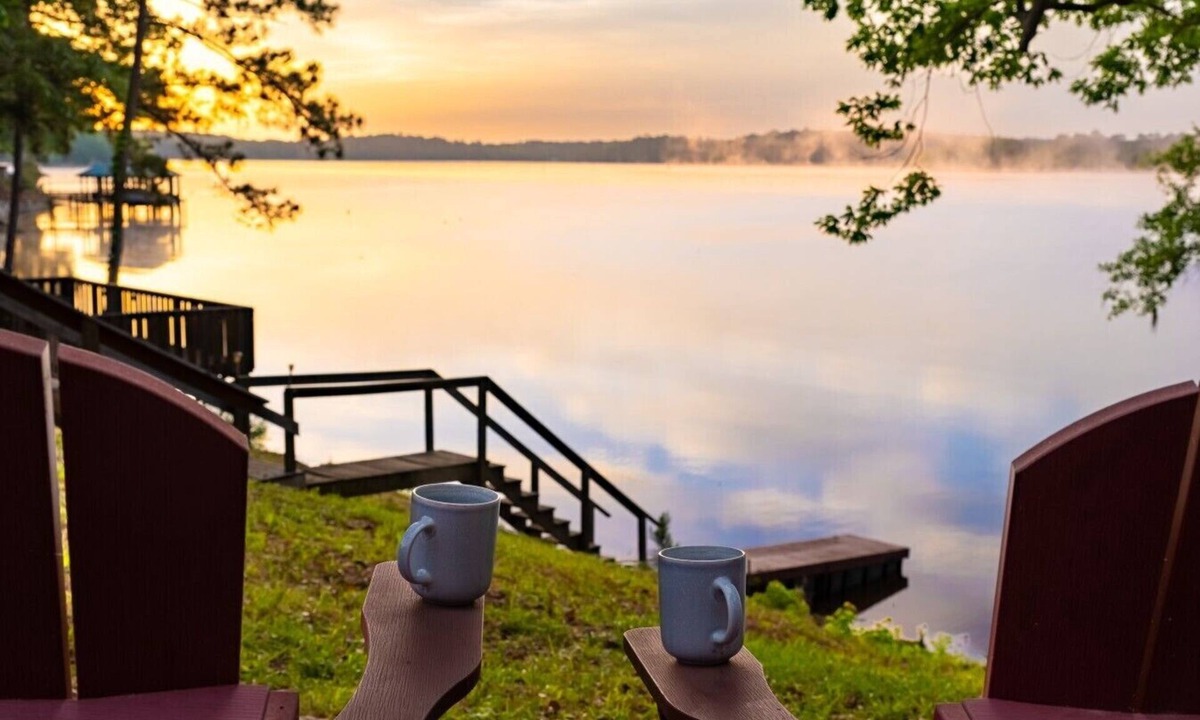 Hemphill Cabin | Rustic Cedar Waterfront Cabin 7 on Toledo Bend