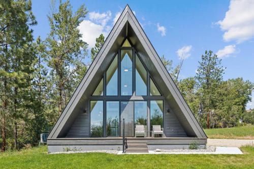 Stevensville House | Sapphire A-Frame