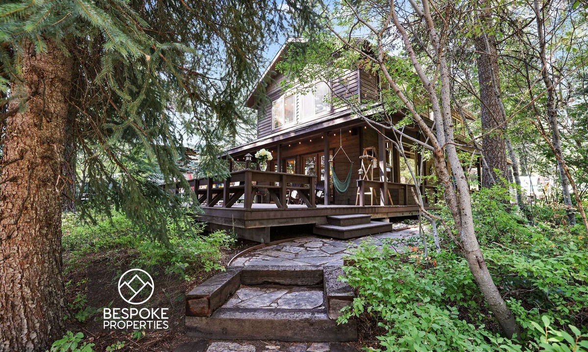 McCall House | Scenic location, pet-friendly, lake views