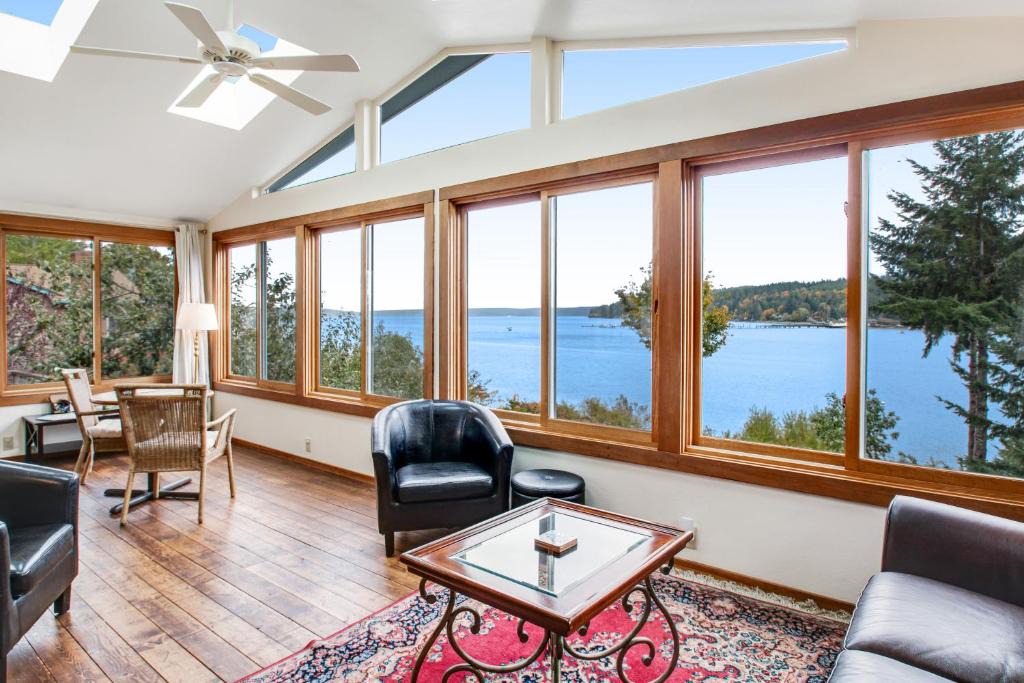 Seabeck House | Seabeck House on Hood Canal