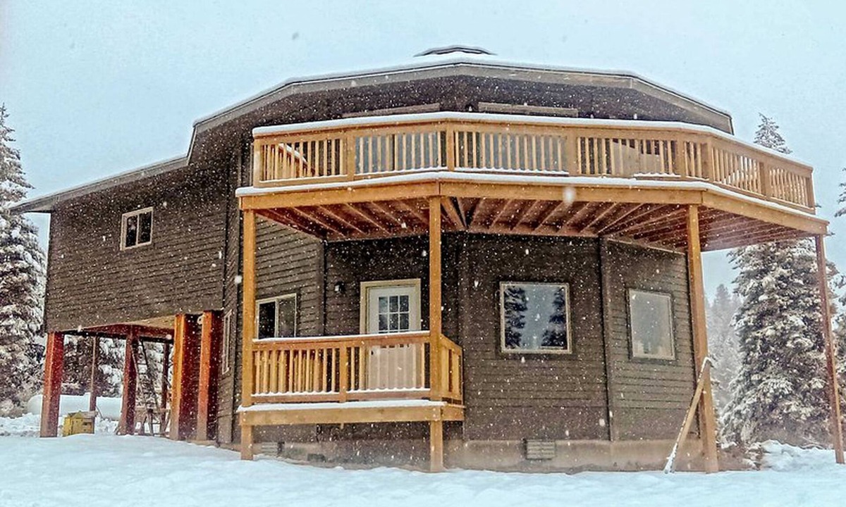 Coeur d'Alene Cabin | Secluded Cabin Rental for a Family Getaway in Coeur d'Alene, Idaho