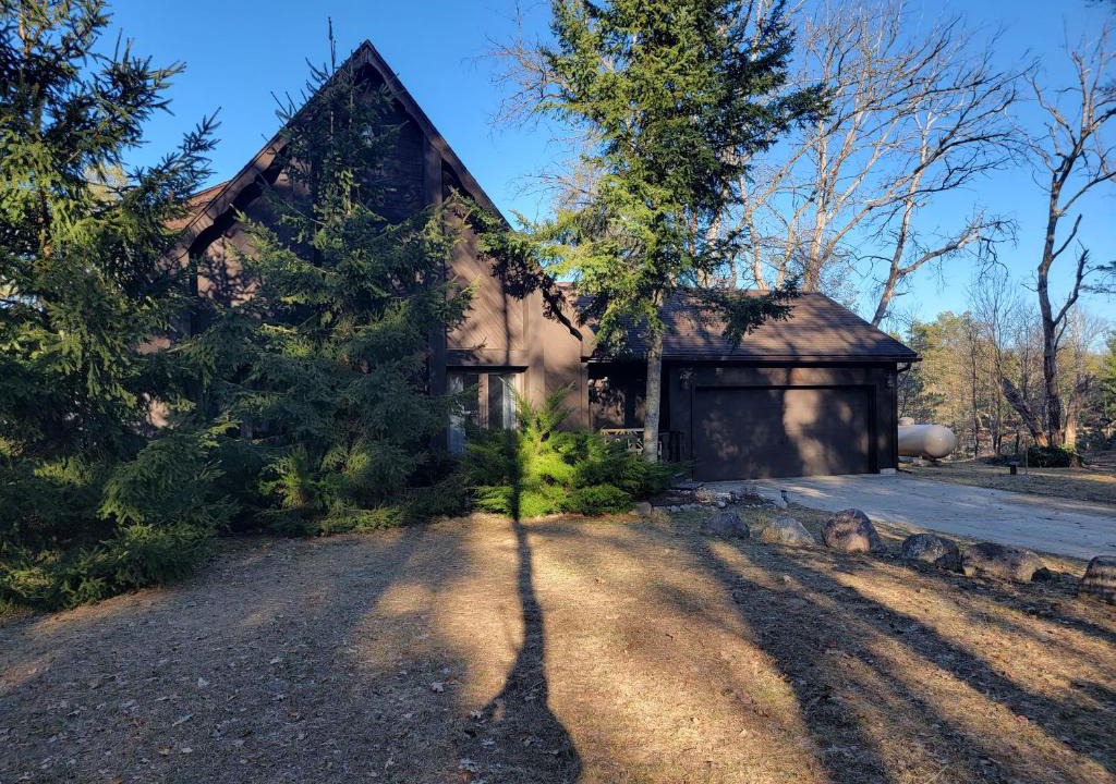 Harrison Ski Chalet | Secluded Chalet