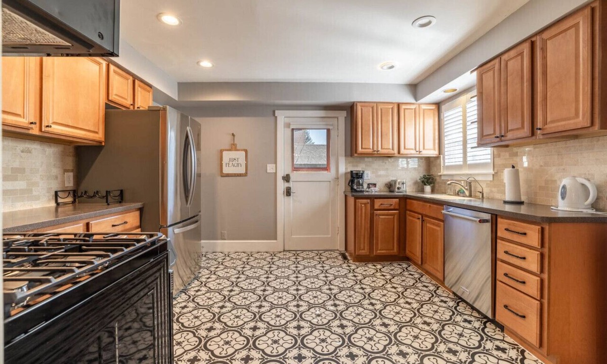 Garden District House | Secret Garden by Downtown