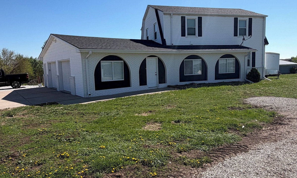 Jefferson House | Serene 3-bedroom farmhouse with AC in charming Bennington