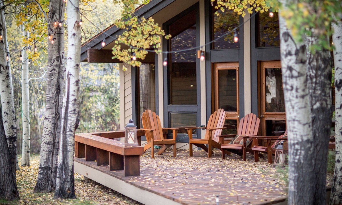 Twin Creeks House | Serene Ski Retreat w/Elkhorn in SV amenity pass!