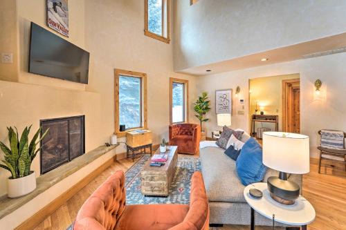 Weyyakin Ranch House | Serene Sun Valley Home w/Hot Tub & Mtn Views