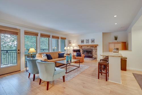 Bend House | Seventh Mountain Condo w/Resort Amenities!