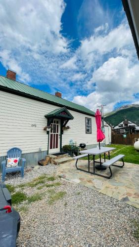Silverton Villa | Shotgun House