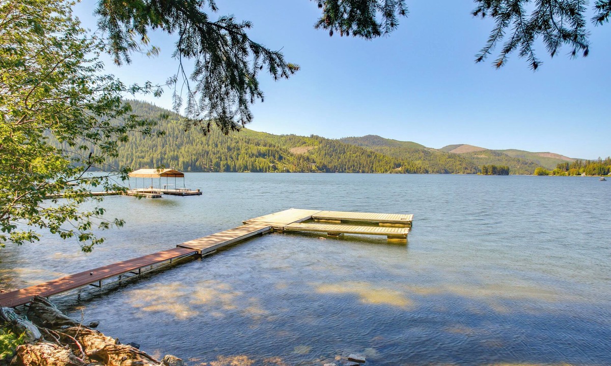 Spirit Lake House | Silverwood Theme Park + Spirit Lake Retreat