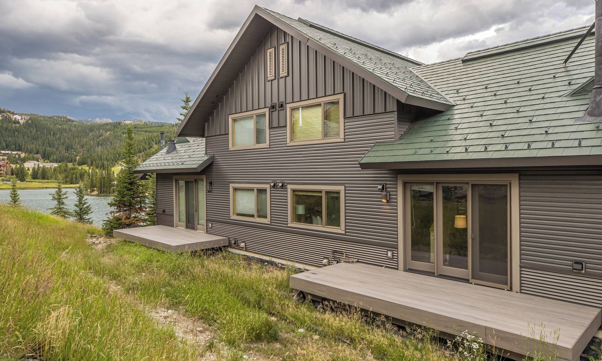 Big Horn House | Ski In/Ski Out, Wood Burning Fireplace, Great Location