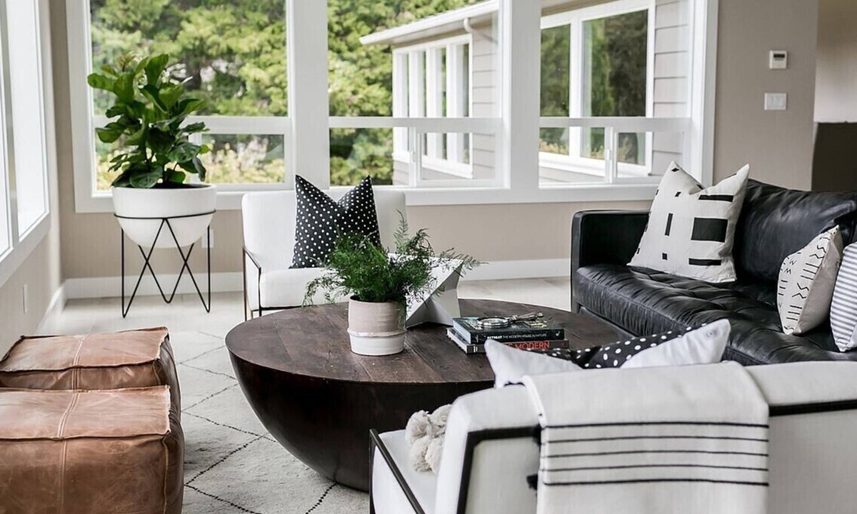 Corvallis House | Sleeps 12! Spectacular Modern Designer Home on Golf Course with Stunning Views
