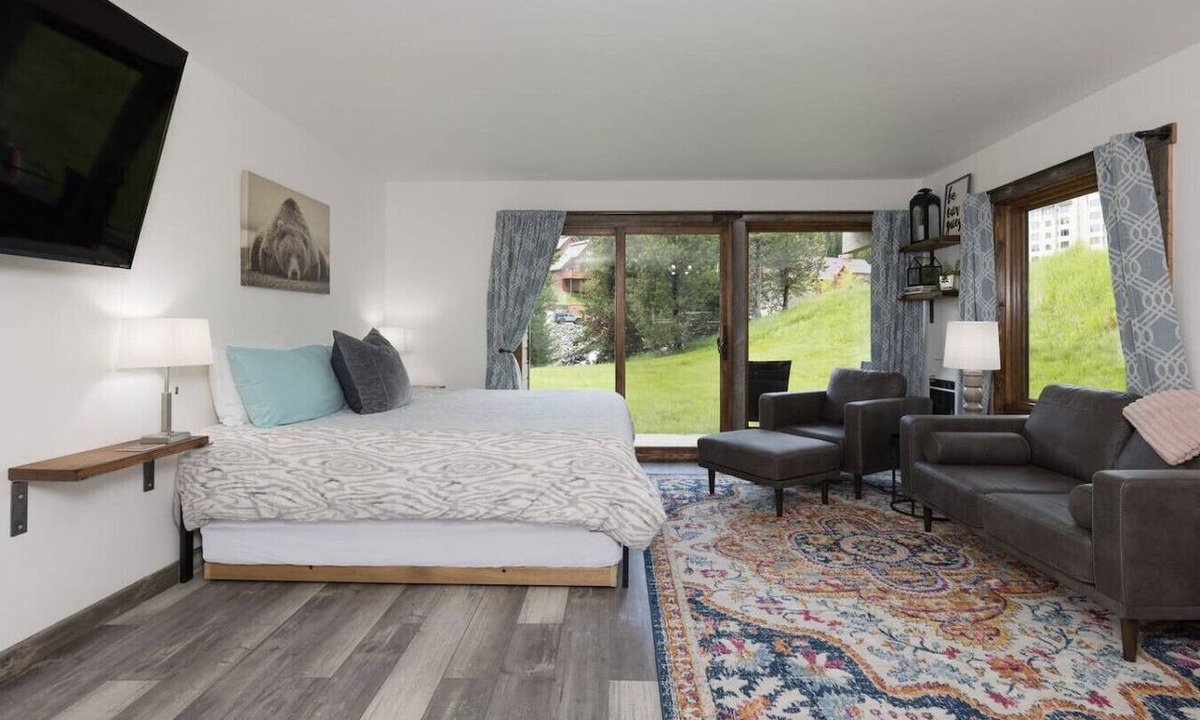 Big Sky Condo | Slope-Side Stillwater Studio at Resort Base Area
