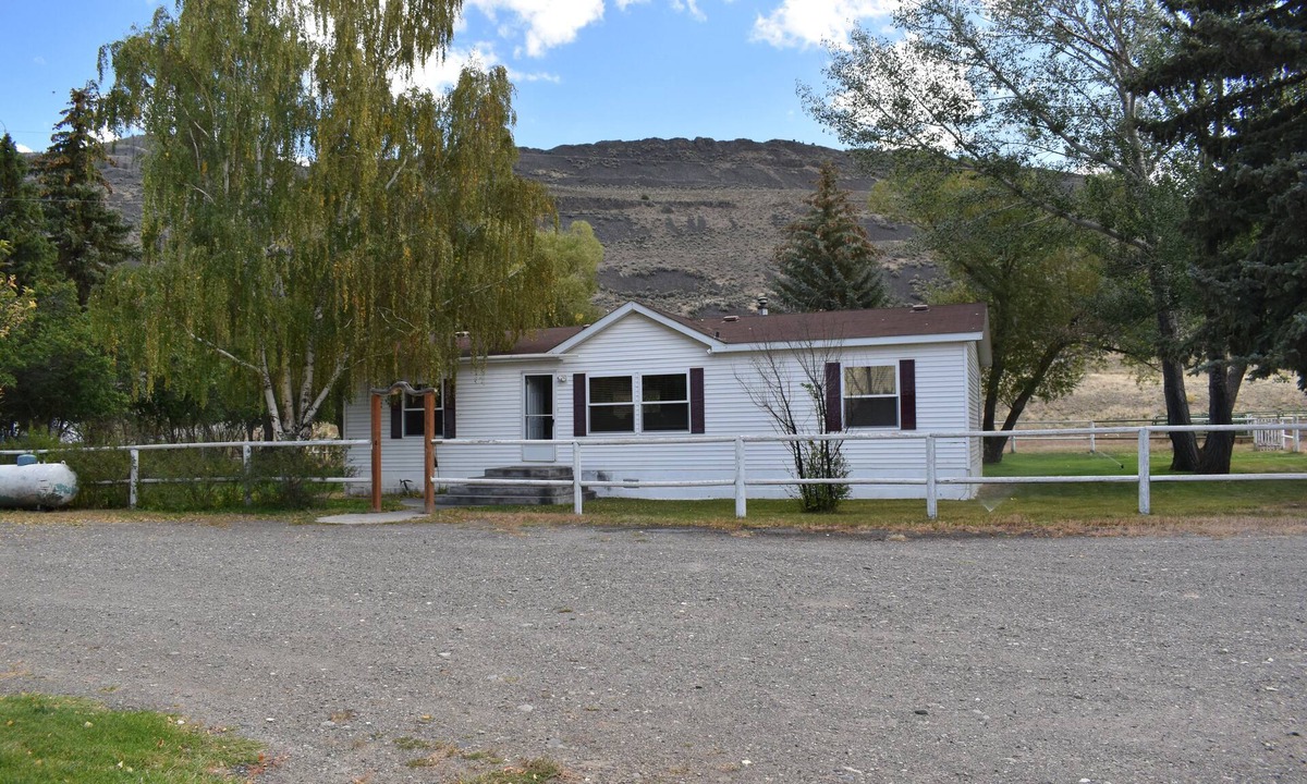 Gardiner House | Soothing, Tranquil, 3-bedroom home. New listing. Also see vrbo#291451