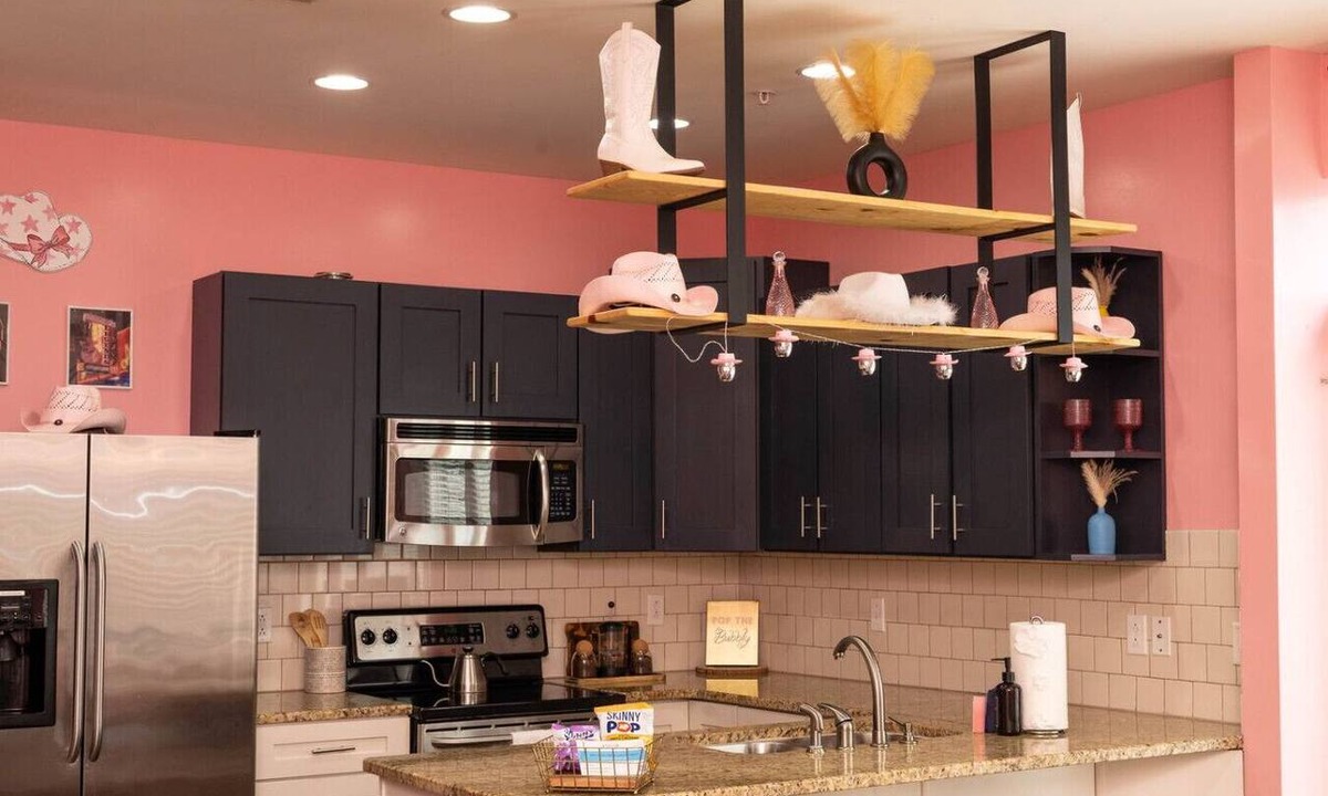 West End Condo | Spacious 3-Floor Condo | Free Covered Parking | Walk to Vanderbilt & West End