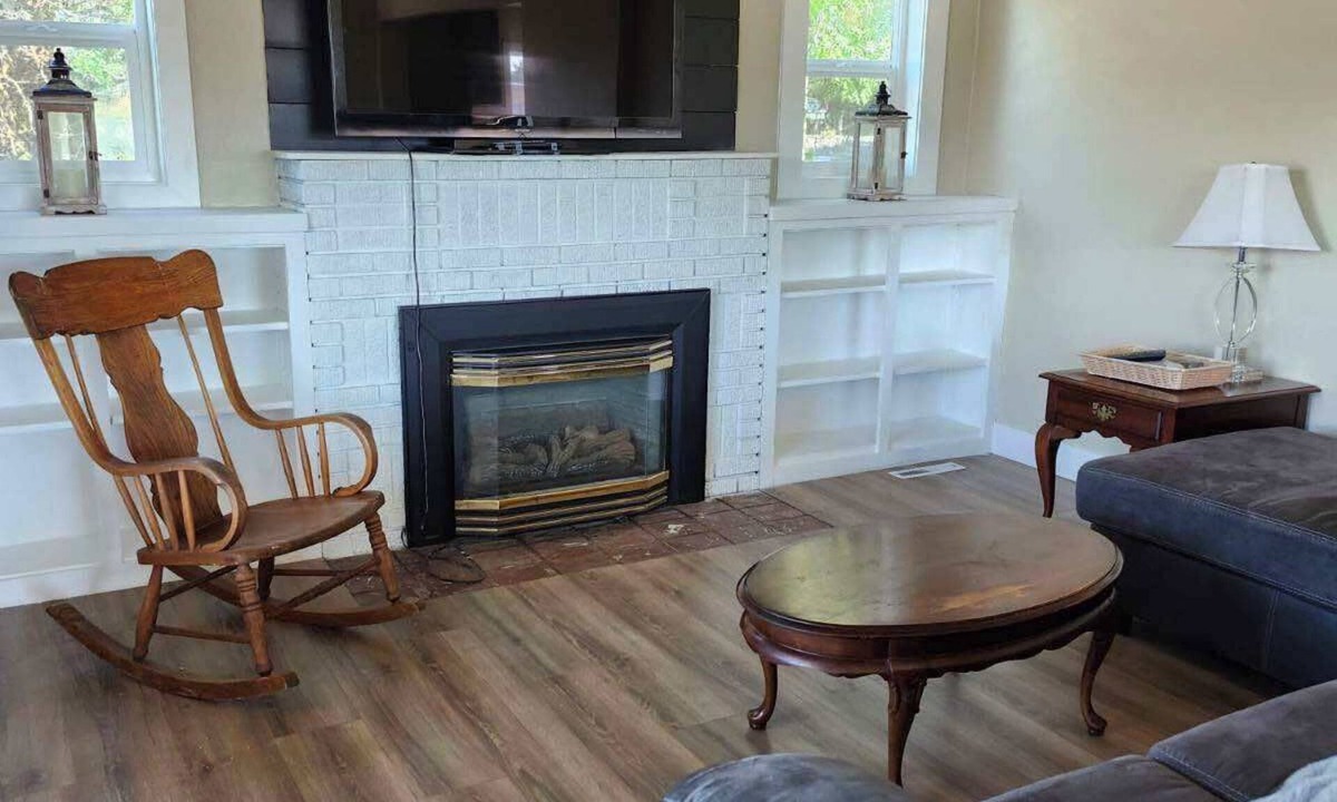 Clarkston House | Spacious 5-bedroom house in welcoming Clarkston with WiFi, AC