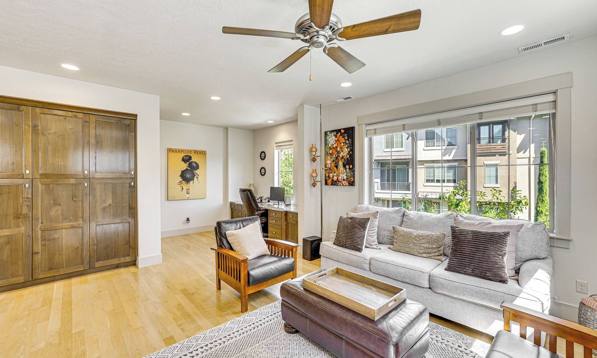 Harris Ranch House | Spacious Boise Townhome ~ 5 Mi to Downtown