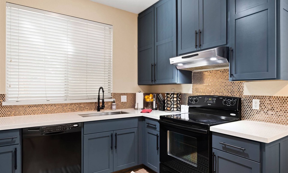 Lehi House | Spacious,Pet-Friendly, Golf Course Adjacent