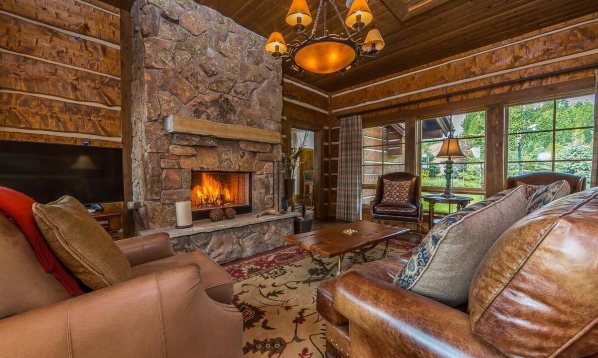 Spanish Peaks House | Spanish Peaks Cabin -Stunning Views, Hot Tub! Easy Ski Access!