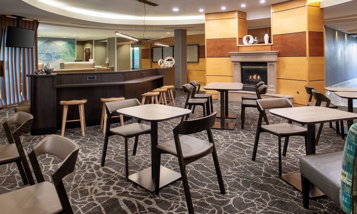 Medford Hotel | SpringHill Suites by Marriott Medford