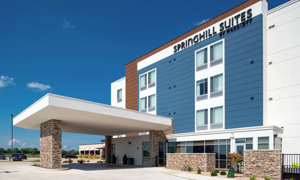 Springfield Hotel | SpringHill Suites by Marriott Springfield Southwest
