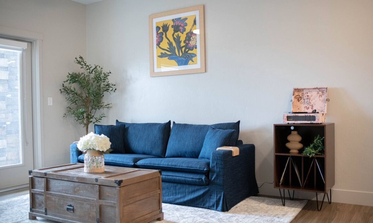 Star Apartment | Star Charm apartment- with pool, gym, hot tub & Pac- Man