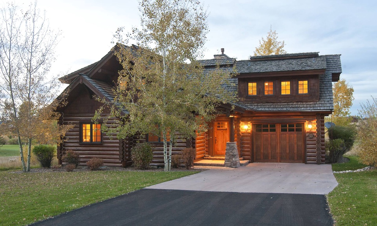 Victor House | Steelhead Log Cabin in Teton Springs, Victor ID w/A/C, Targhee Forest Access