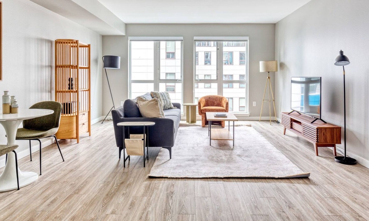 South Lake Union Apartment | Stellar SLU 1BR w/ Gym & Parking, walk to Space Needle, by Blueground
