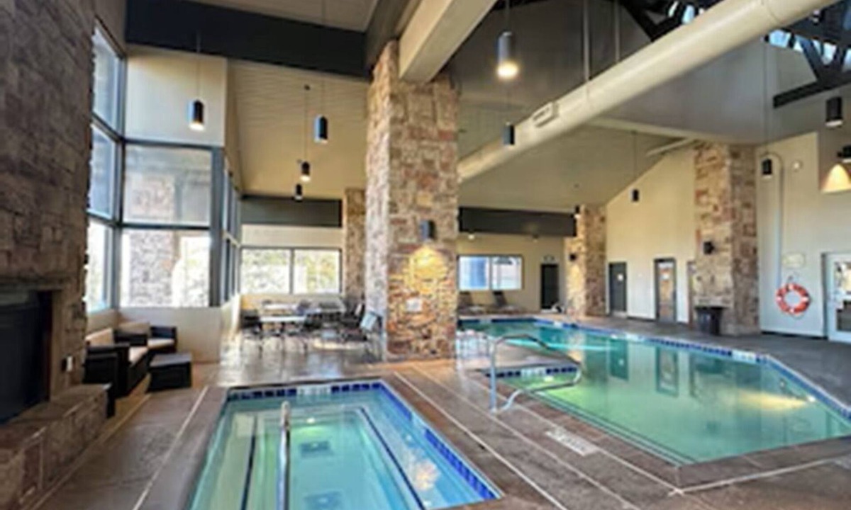 Brian Head Apartment | STUDIO SLEEPS 4 - CEDAR BREAKS LODGE-BRIAN HEAD- NEAR THUNDER MNTN MOTORSPORTS