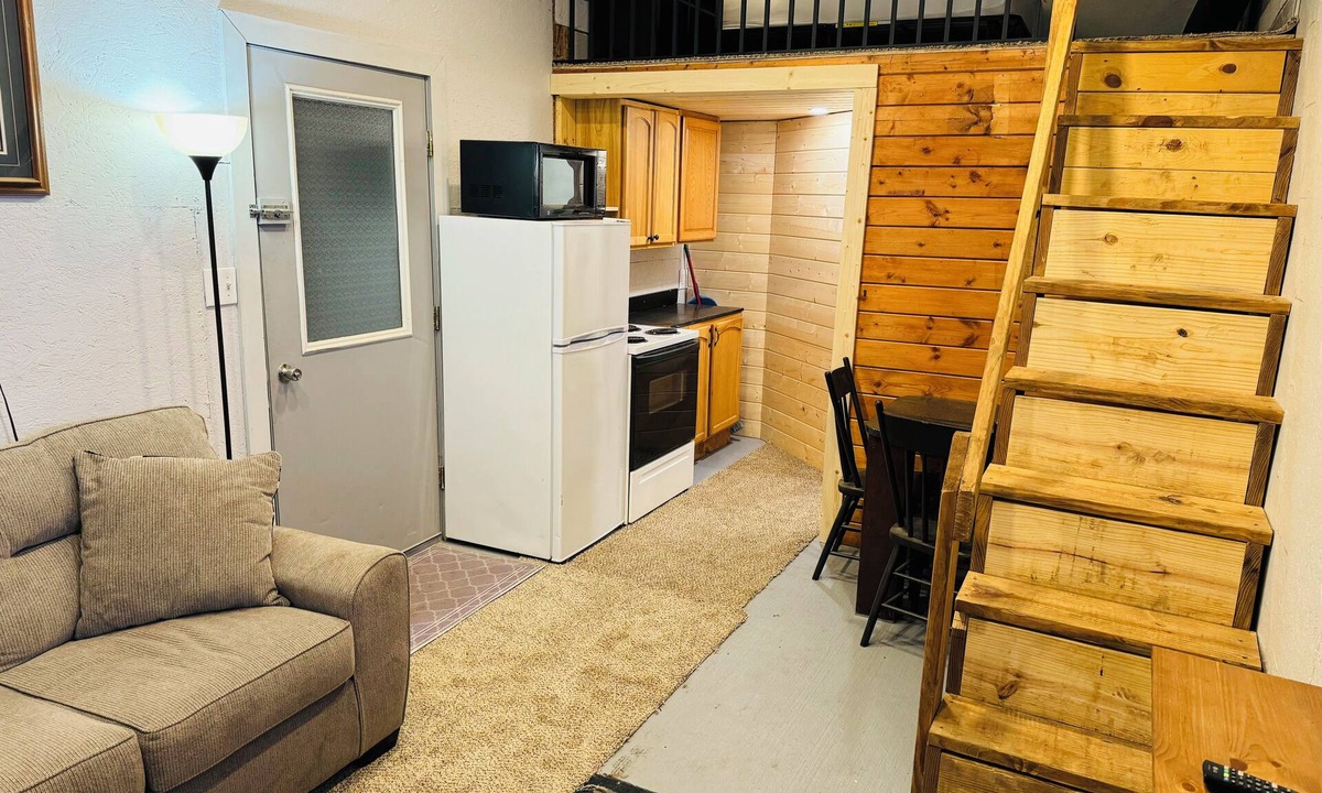 Sault Ste. Marie Apartment | Studio with Attached Heated Garage