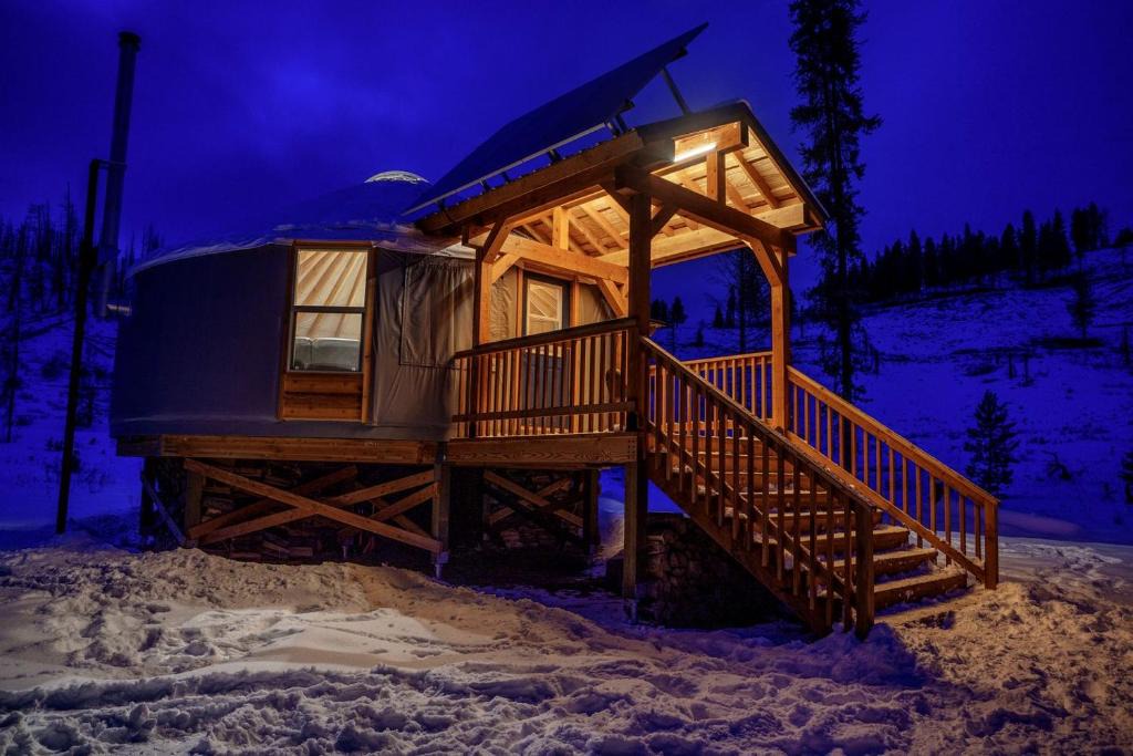 Boise County Other | Stunning Full Equipped Yurt with Sauna in Boise, Idaho
